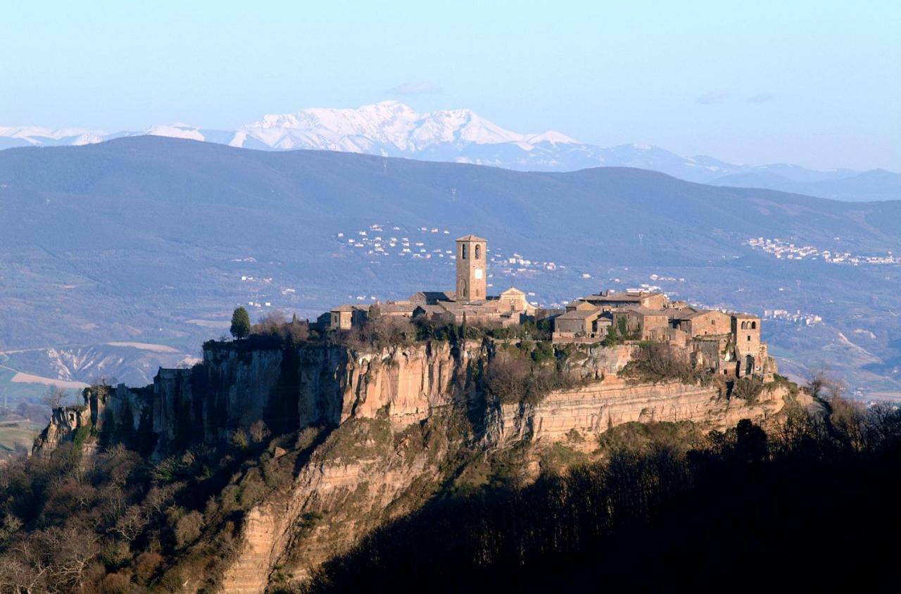 Alessia House Hotel Bagnoregio Exterior foto