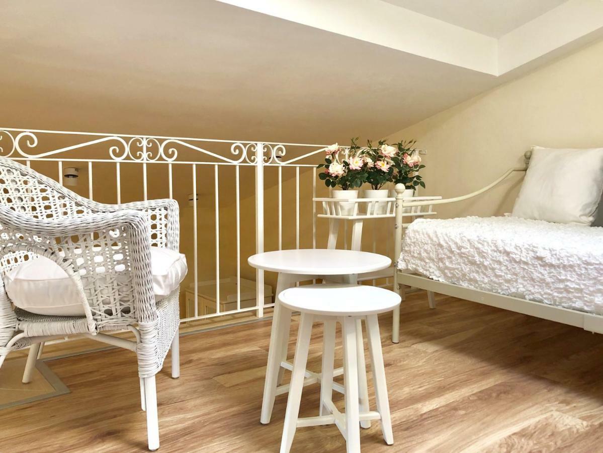 Alessia House Hotel Bagnoregio Exterior foto